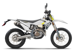 FE 501s                             2022